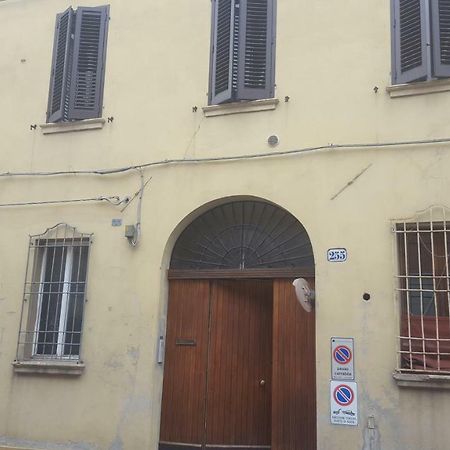 Carlo Mayr Apartment Ferrara Exterior photo